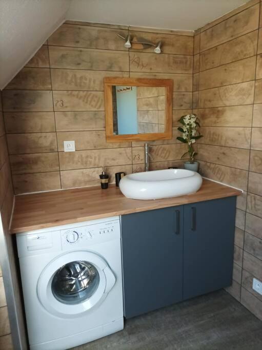 Charmant Appartement Proche Commerces Et Plages Guilvinec Bagian luar foto